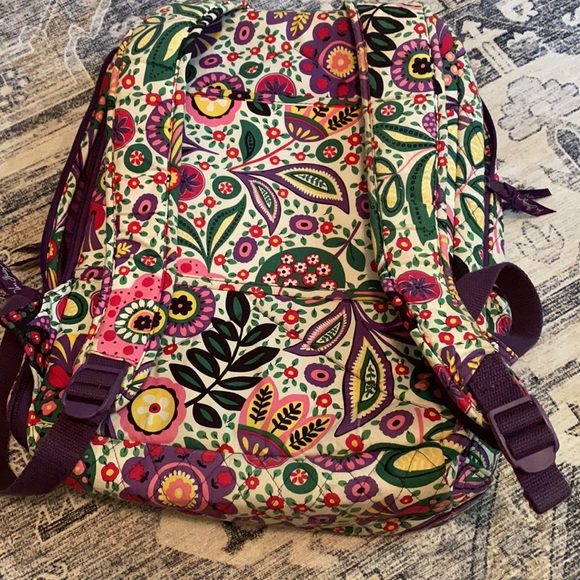 Vera Bradley Backpack - Picture 2 of 4